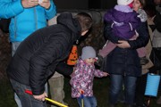 Lampionový průvod se strašením v zahradách.-a019