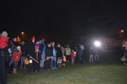 Lampionový průvod se strašením v zahradách.-a087