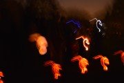 Lampionový průvod se strašením v zahradách.-a137