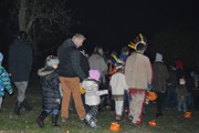 Lampionový průvod se strašením v zahradách.-a141