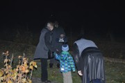 Lampionový průvod se strašením v zahradách.-a143